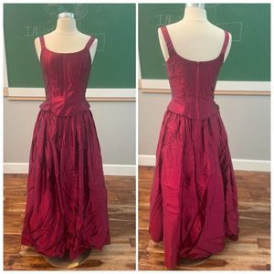 vintage dress from 2000 spring season women's sz 6 Grunge goth corseted burgundy